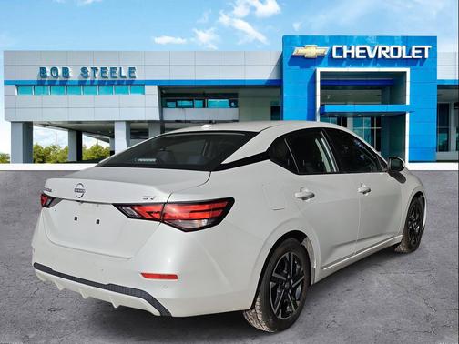 Aspen White Tricoat 2024 Nissan Sentra SV