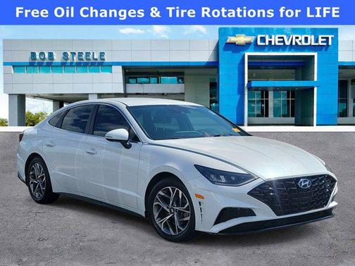 Quartz White 2022 Hyundai SONATA SEL