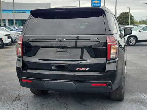 2023 Chevrolet Tahoe 4WD RST