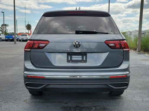 2022 Volkswagen Tiguan 2.0T S