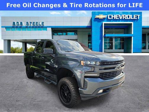 Shadow Gray Metallic 2020 Chevrolet Silverado 1500 RST