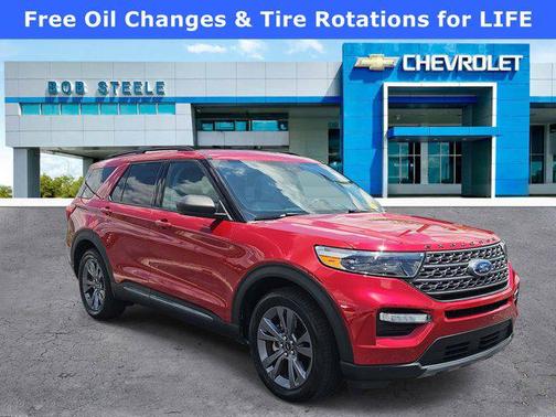 Rapid Red Metallic Tinted Clearcoat 2021 Ford Explorer XLT