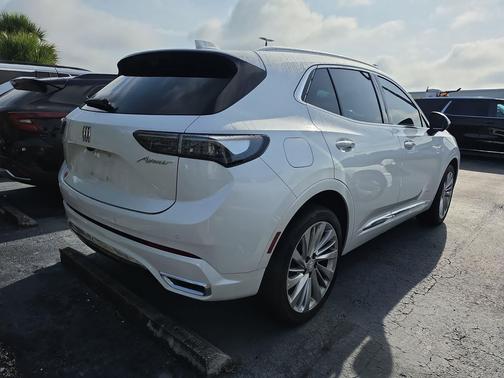 White Frost Tricoat 2025 Buick Envision Avenir AWD