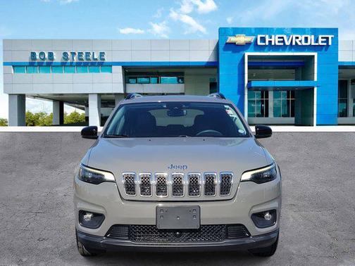 2022 Jeep Cherokee Latitude Lux