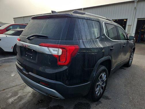 2023 GMC Acadia FWD SLT