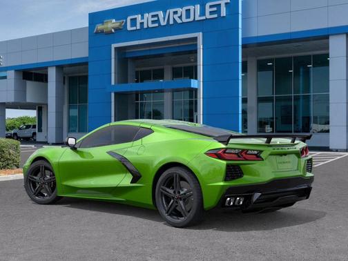 2026 Chevrolet Corvette Stingray w/2LT