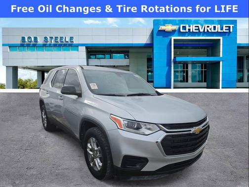 Silver Ice Metallic 2021 Chevrolet Traverse LS