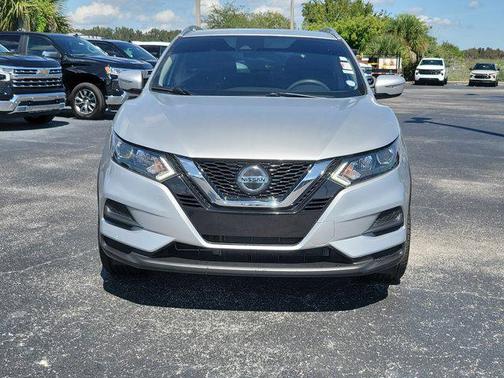 2020 Nissan Rogue Sport SV