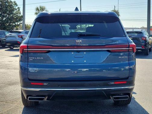 2025 Buick Enclave Preferred FWD