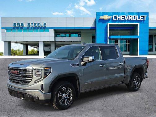 Sterling Metallic 2024 GMC Sierra 1500 SLT