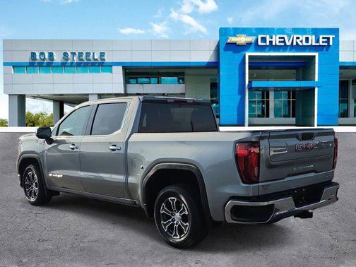 Sterling Metallic 2024 GMC Sierra 1500 SLT
