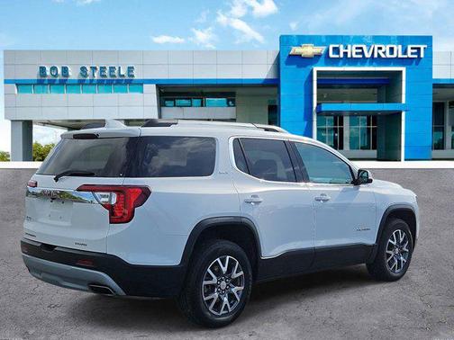 2023 GMC Acadia AWD SLT