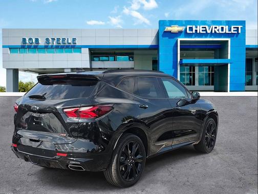 Black 2022 Chevrolet Blazer RS