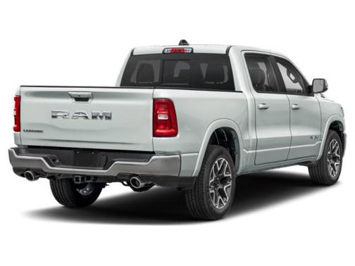 Ivory White Tri-Coat Pearlcoat 2025 RAM 1500 Laramie