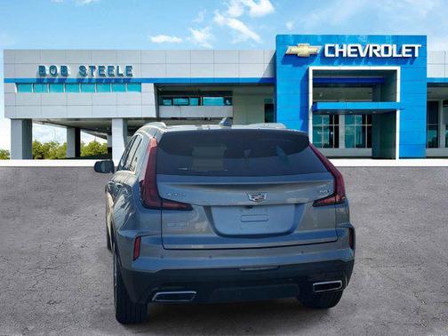 2025 Cadillac XT4 Premium Luxury