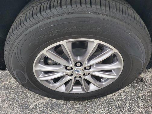 2023 Buick Enclave Essence FWD