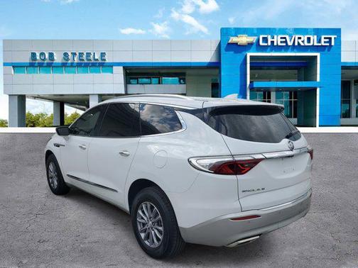2023 Buick Enclave Essence FWD