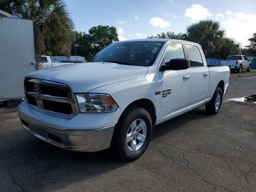Bright White Clearcoat 2021 RAM 1500 Classic SLT