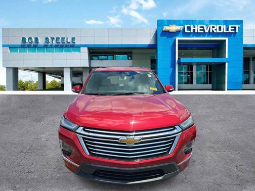 Radiant Red Tintcoat 2023 Chevrolet Traverse Premier