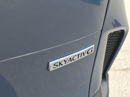 Polymetal Gray Metallic 2024 Mazda CX-50 2.5 S Select Package
