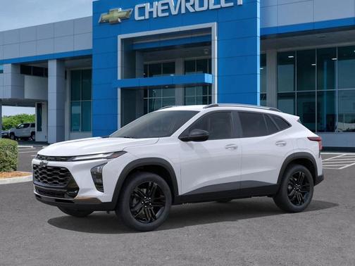 White 2026 Chevrolet Trax FWD ACTIV