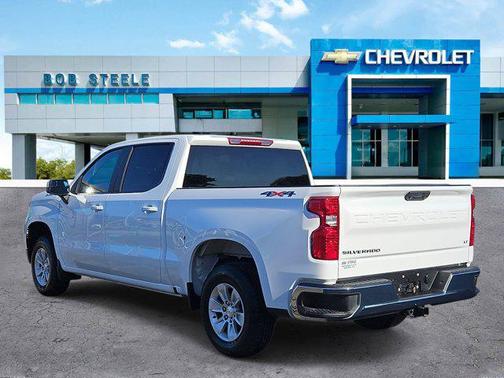 Summit White 2025 Chevrolet Silverado 1500 LT