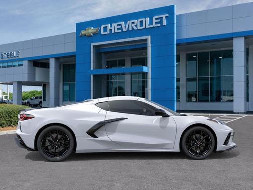 2026 Chevrolet Corvette Stingray w/1LT