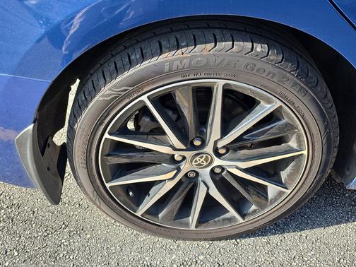 Reservoir Blue 2024 Toyota Camry SE