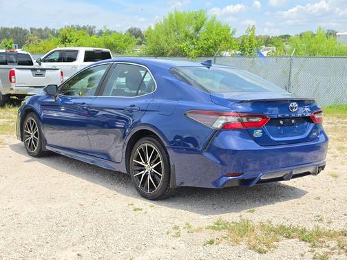 Reservoir Blue 2024 Toyota Camry SE