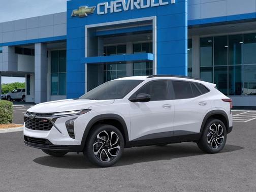 White 2026 Chevrolet Trax FWD 2RS