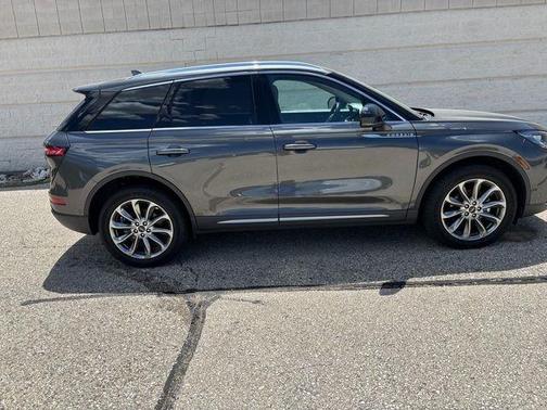 2020 Lincoln Corsair Standard