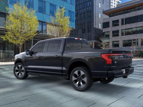 2025 Ford F-150 Lightning Platinum