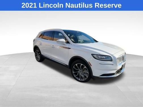 2021 Lincoln Nautilus Reserve