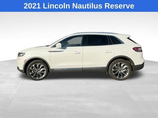 2021 Lincoln Nautilus Reserve