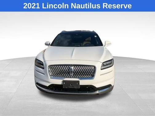 2021 Lincoln Nautilus Reserve