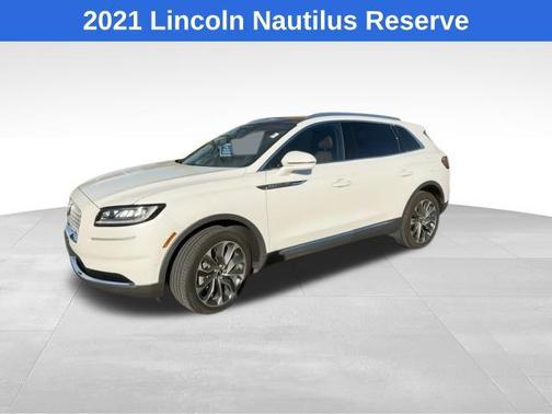 2021 Lincoln Nautilus Reserve