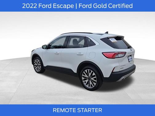2022 Ford Escape Titanium
