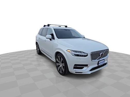 2022 Volvo XC90 Recharge Plug-In Hybrid T8 Inscription 7 Passenger