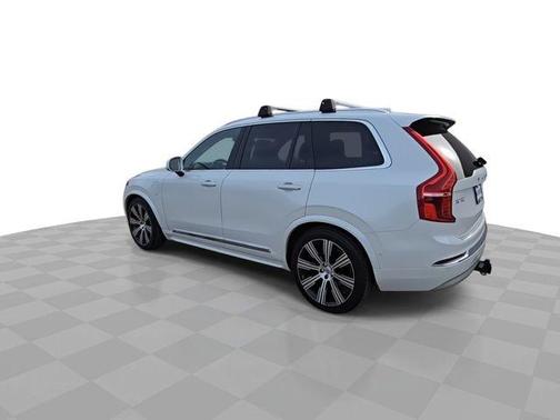 2022 Volvo XC90 Recharge Plug-In Hybrid T8 Inscription 7 Passenger