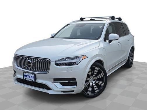 2022 Volvo XC90 Recharge Plug-In Hybrid T8 Inscription 7 Passenger