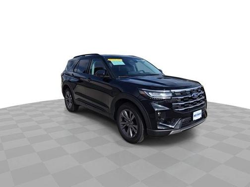 AGATE BLACK METALLIC 2026 Ford Explorer Active