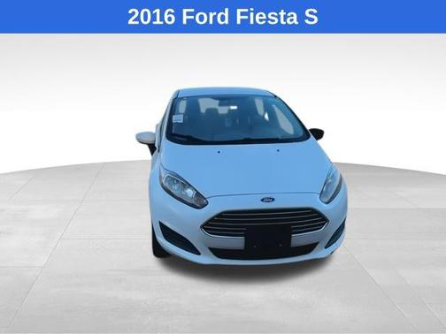 2016 Ford Fiesta S