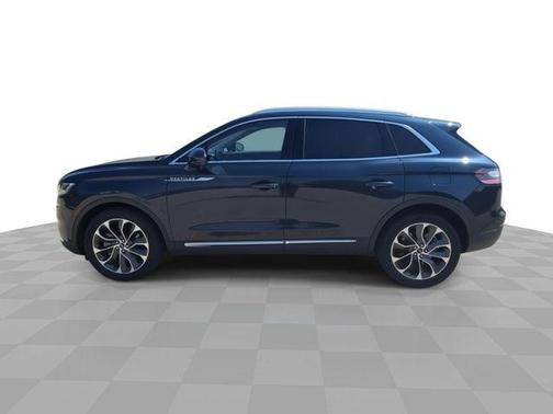 2021 Lincoln Nautilus Reserve