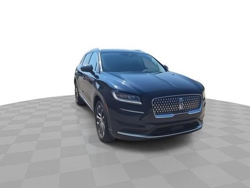 2021 Lincoln Nautilus Reserve