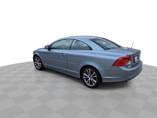2013 Volvo C70 T5