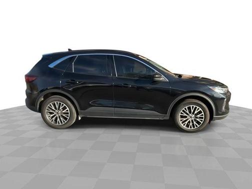 2023 Ford Escape PHEV SE