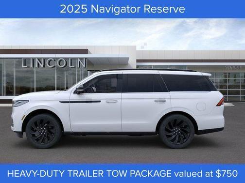 2025 Lincoln Navigator Reserve
