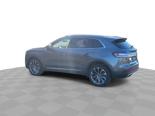 2021 Lincoln Nautilus Reserve