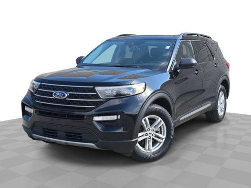 AGATE BLACK METALLIC 2024 Ford Explorer XLT