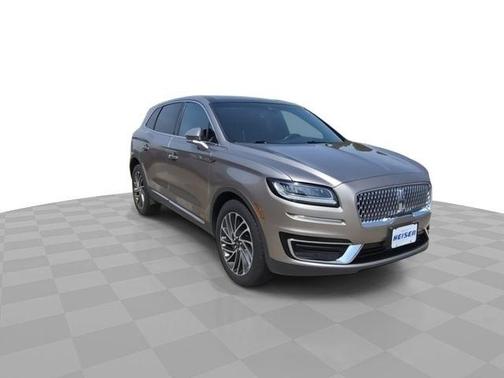 2020 Lincoln Nautilus Reserve